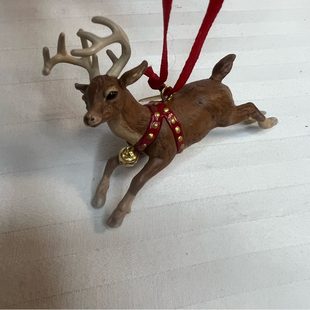 Hallmark keepsake Ornament Reindeer w/Bell Twas The Night Before Christmas 2001 - Picture 6 of 8